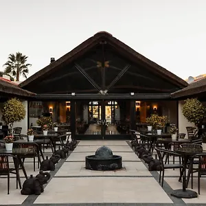 Shanti Som Hotel Monda